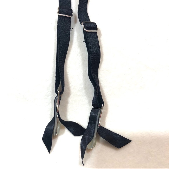 NWT Victoria’s Secret Black and Red Garter Belt - Picture 5 of 8